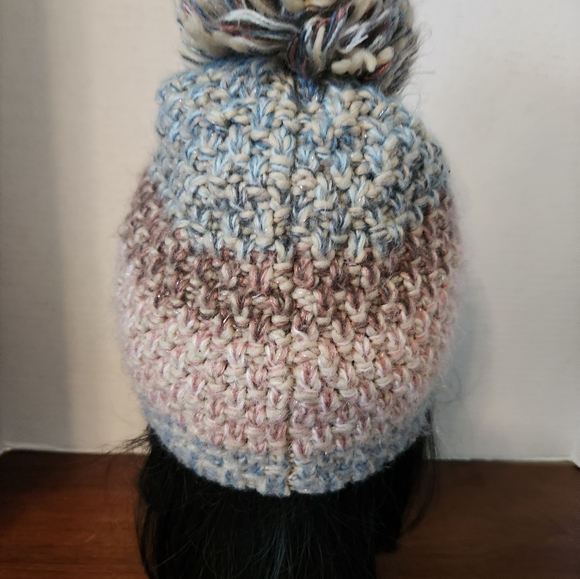 Lane Bryant knit hat with pompom - Picture 3 of 4